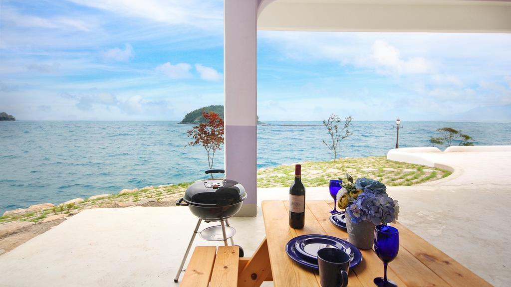 Blue&White Pension Namhae Extérieur photo